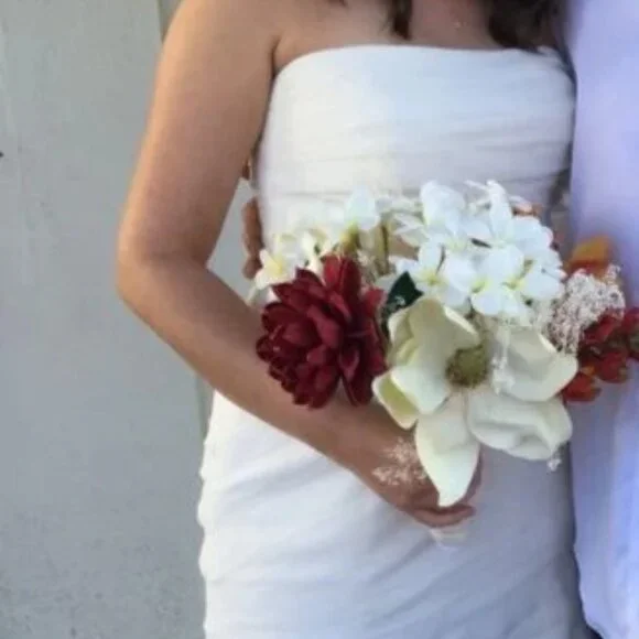 Wedding Dress White by Vera Wang Bridal Gowns Strapless Chiffon
